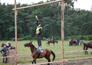 Miłośnicy jeździectwa w Smoszewie