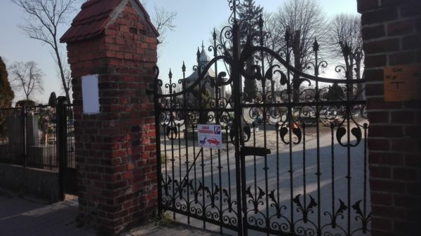 Cmentarze w gminie Koźmin zamknięte!
