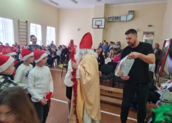 Świąteczny konwój dotarł na Ukrainę