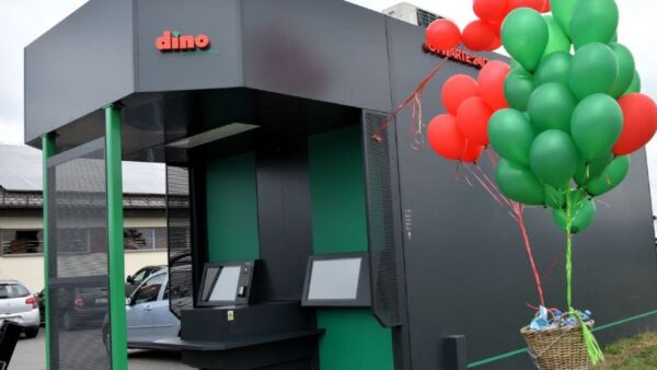 Pierwszy bezobsługowy sklep Dino w Polsce