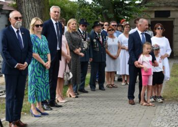 Hołd bohaterom 15 sierpnia