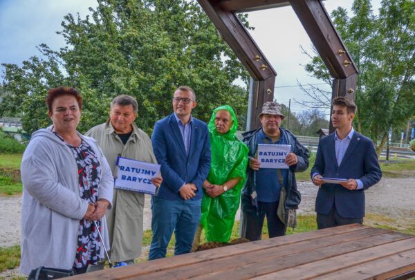 Konferencja prasowa w sprawie zanieczyszczenia rzeki Barycz