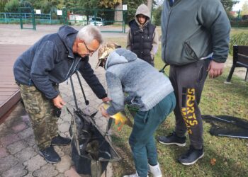 Zawody wędkarskie na łowisku w Karłowie