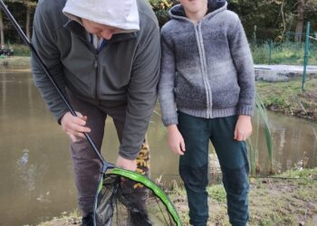 Zawody wędkarskie na łowisku w Karłowie