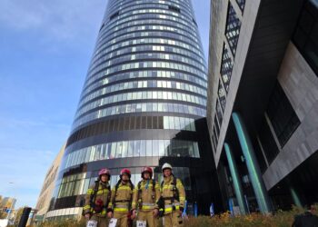 Strażacy z Krotoszyna na szczycie Sky Tower