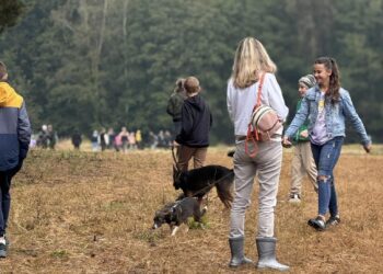 Odwiedziny w  Ośrodku Terapii dla Zwierząt Skrzywdzonych „Okiem Wilka”