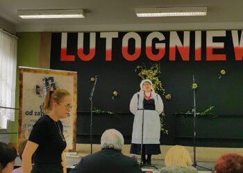 XXIII Powiatowy Przegląd Zespołów Folklorystycznych w Lutogniewie – Ocalić od zapomnienia