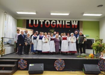 XXIII Powiatowy Przegląd Zespołów Folklorystycznych w Lutogniewie – Ocalić od zapomnienia