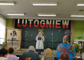 XXIII Powiatowy Przegląd Zespołów Folklorystycznych w Lutogniewie – Ocalić od zapomnienia