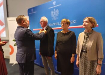 Roman Olejnik uhonorowany za zasługi dla edukacji