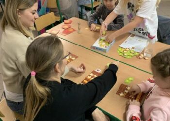 Rodzinny turniej gier planszowych