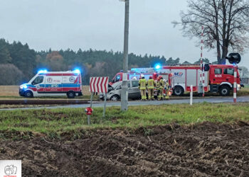 Zdarzenie na przejeździe kolejowym w Kobylinie