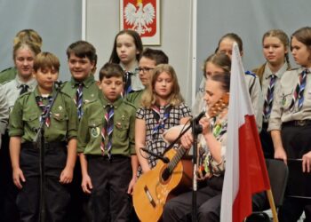 Wieczornica z okazji Święta Niepodległości w Krośnicach