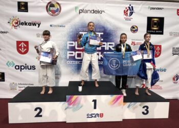 Cieszkowianki triumfują na III Pucharze Polski Dzieci i Młodzików w Karate