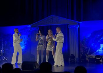 Mikołajkowy koncert „Mamma Mia” tribute to ABBA